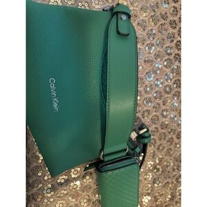 Calvin Klein Bella Adjustable Crossbody with Signature Zippered Pouch